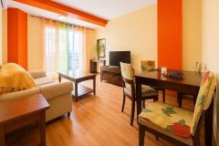 Renovated and bright apartment with only 450 m to Playa del Cura for sale in Torrevieja