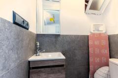 Renovated, spacious and bright apartment  only 650 m to Playa del Cura for sale  in Torrevieja