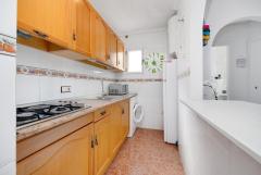 Bright and central penthouse only 700 m to the beach for sale in Torrevieja