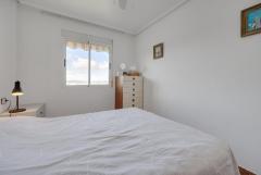 Bright and central penthouse only 700 m to the beach for sale in Torrevieja