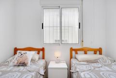 Bright and central penthouse only 700 m to the beach for sale in Torrevieja