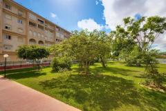 Bright and central penthouse only 700 m to the beach for sale in Torrevieja