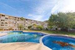 Bright and central penthouse only 700 m to the beach for sale in Torrevieja