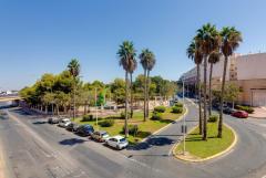Bright and central penthouse only 700 m to the beach for sale in Torrevieja