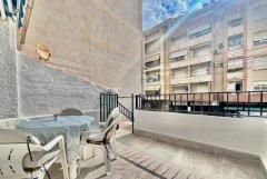 Bright and spacious penthouse on two floors just 300 m from Playa de los Locos