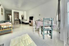 Bright and spacious penthouse on two floors just 300 m from Playa de los Locos