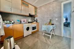 Bright and spacious penthouse on two floors just 300 m from Playa de los Locos