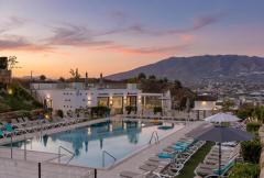 Luxury Ground Floor Apartment with Sea Views and Private Garden Mijas