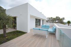 DETACHED VILLA IN THE GOLF COURSE