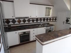 townhouse in villamartin