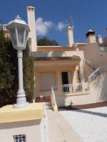 townhouse in villamartin