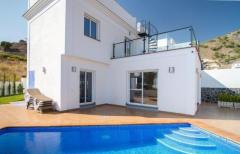3 Bed Modern house in Nerja