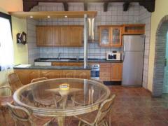 Finca with two annexed country houses in a very nice location close to the village of Alora.