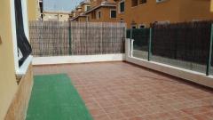 SEMIDETACHED UNFURNISHED TO LET. QUESADA.