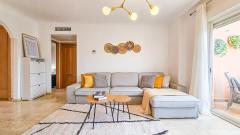 Apartment For Sale in Riviera del Sol, Costa del Sol
