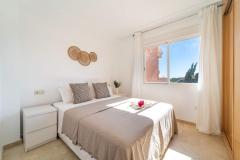 Apartment For Sale in Riviera del Sol, Costa del Sol