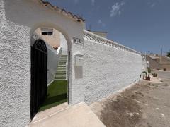 Cozy bungalow for sale  in the El Limonar, Torrevieja