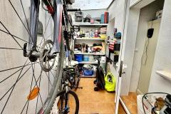 For sale well-kept townhouse  close to the pink lagoon in  Torrevieja