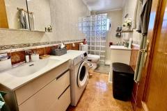 For sale well-kept townhouse  close to the pink lagoon in  Torrevieja