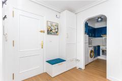 For sale Rrenovated and bright apartment only 500 m to the beach promenade in Torrevieja