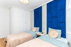 For sale Rrenovated and bright apartment only 500 m to the beach promenade in Torrevieja