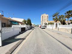 Cozy townhouse for sale in the New Torrevieja area