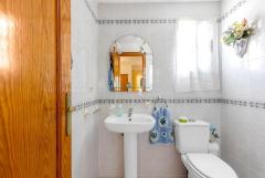 For sale well-maintained townhouse in ParqueMar III only 500 m to Playa de la Mata
