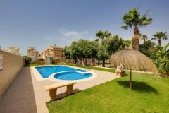 2 Bedroom Town House For Sale In Torrevieja