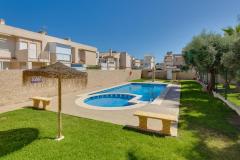 2 Bedroom Town House For Sale In Torrevieja