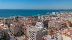 Spectacular 3 bedroom apartment 250m from Playa del Cura for sale Torrevieja