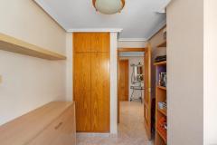 Spectacular 3 bedroom apartment 250m from Playa del Cura for sale Torrevieja