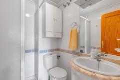 Spectacular 3 bedroom apartment 250m from Playa del Cura for sale Torrevieja