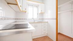 Renovated 3-bedroom apartment with terrace for sale in Torrevieja