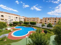 1 bedroom apartment for sale with swimming pool and green areas in Torrevieja