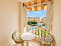 1 bedroom apartment for sale with swimming pool and green areas in Torrevieja