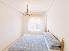1 bedroom apartment for sale with swimming pool and green areas in Torrevieja