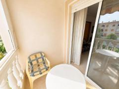 1 bedroom apartment for sale with swimming pool and green areas in Torrevieja