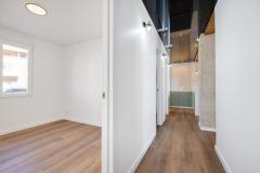 For sale stylishly renovated apartment directly on the beach in Torrevieja