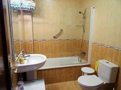 MODERN APARTMENT for sale in ALCAUCIN, MALAGA